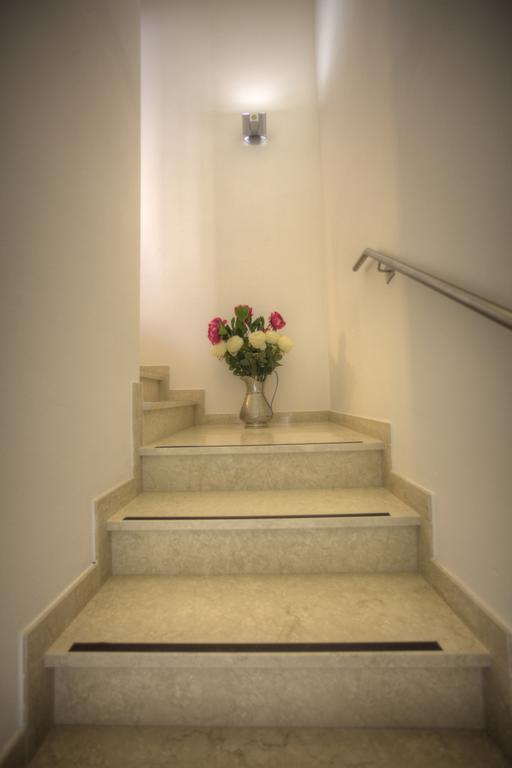 Holidays Alle Rose Πεσκιέρα ντελ Γκάρντα Εξωτερικό φωτογραφία